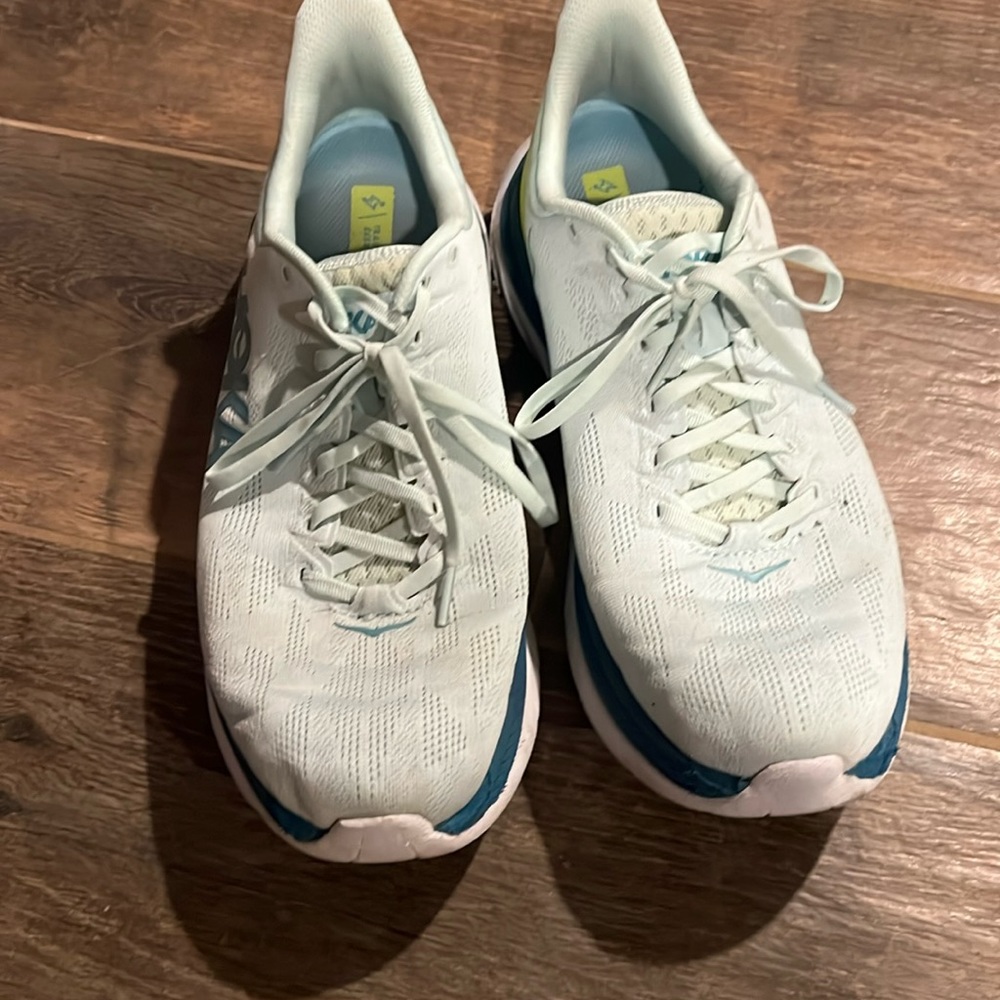 Hoka Size 11.5 Mach 4